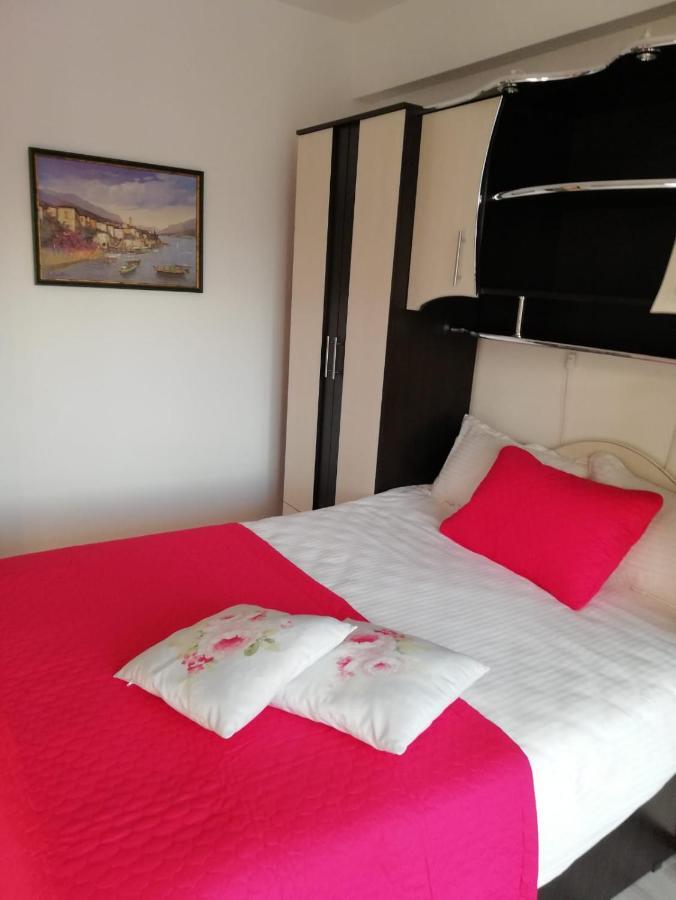 Kolonaki Domus Apartment Ιάσιο Εξωτερικό φωτογραφία